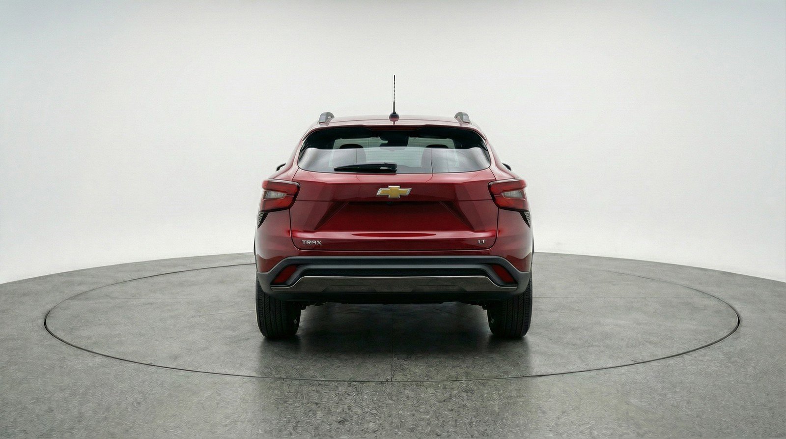 Used 2025 Chevrolet Trax LT FWD image 7