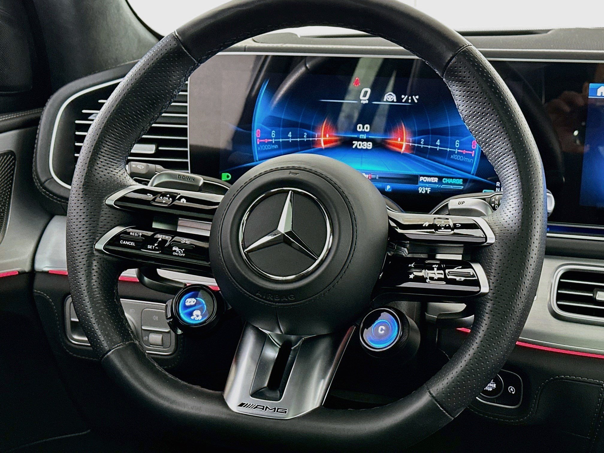Used 2025 Mercedes-Benz GLE 53 AMG 4MATIC image 8