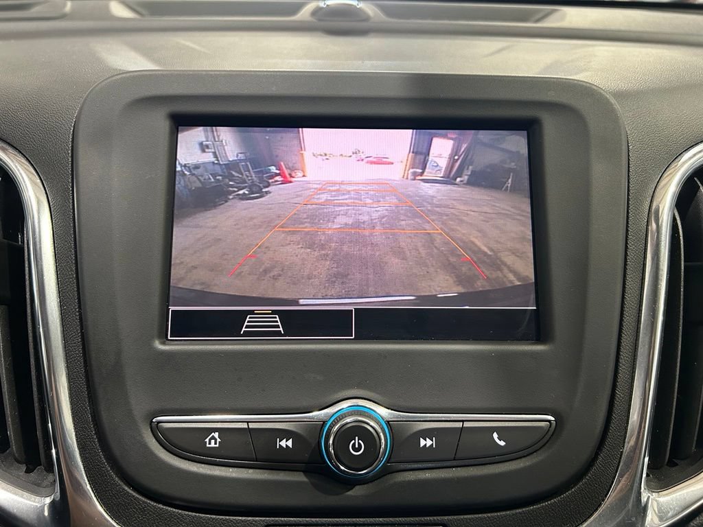 Used 2022 Chevrolet Equinox LT FWD image 4