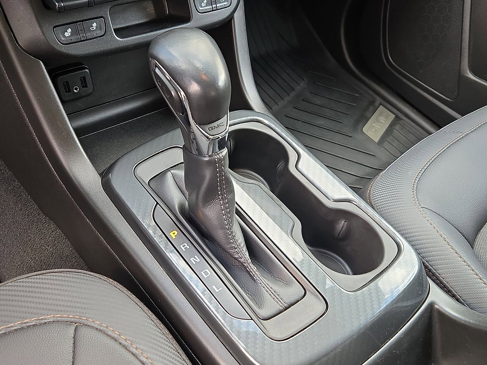 Certified 2022 GMC Canyon AT4 w/ Trailering Package image 12