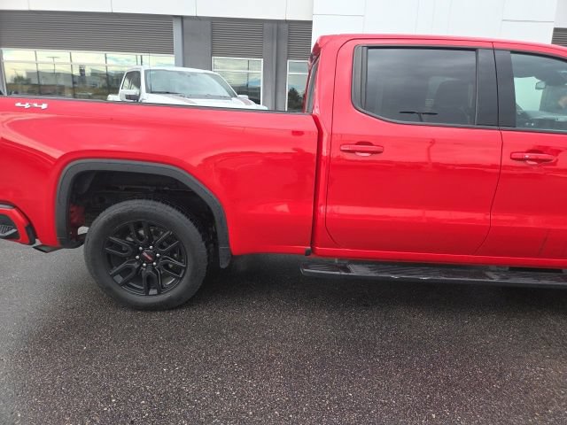 Used 2024 GMC Sierra 1500 Elevation w/ LPO, Elevation Black Package AWD/4WD image 9