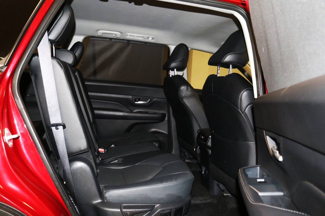 Used 2024 Toyota Grand Highlander AWD image 20