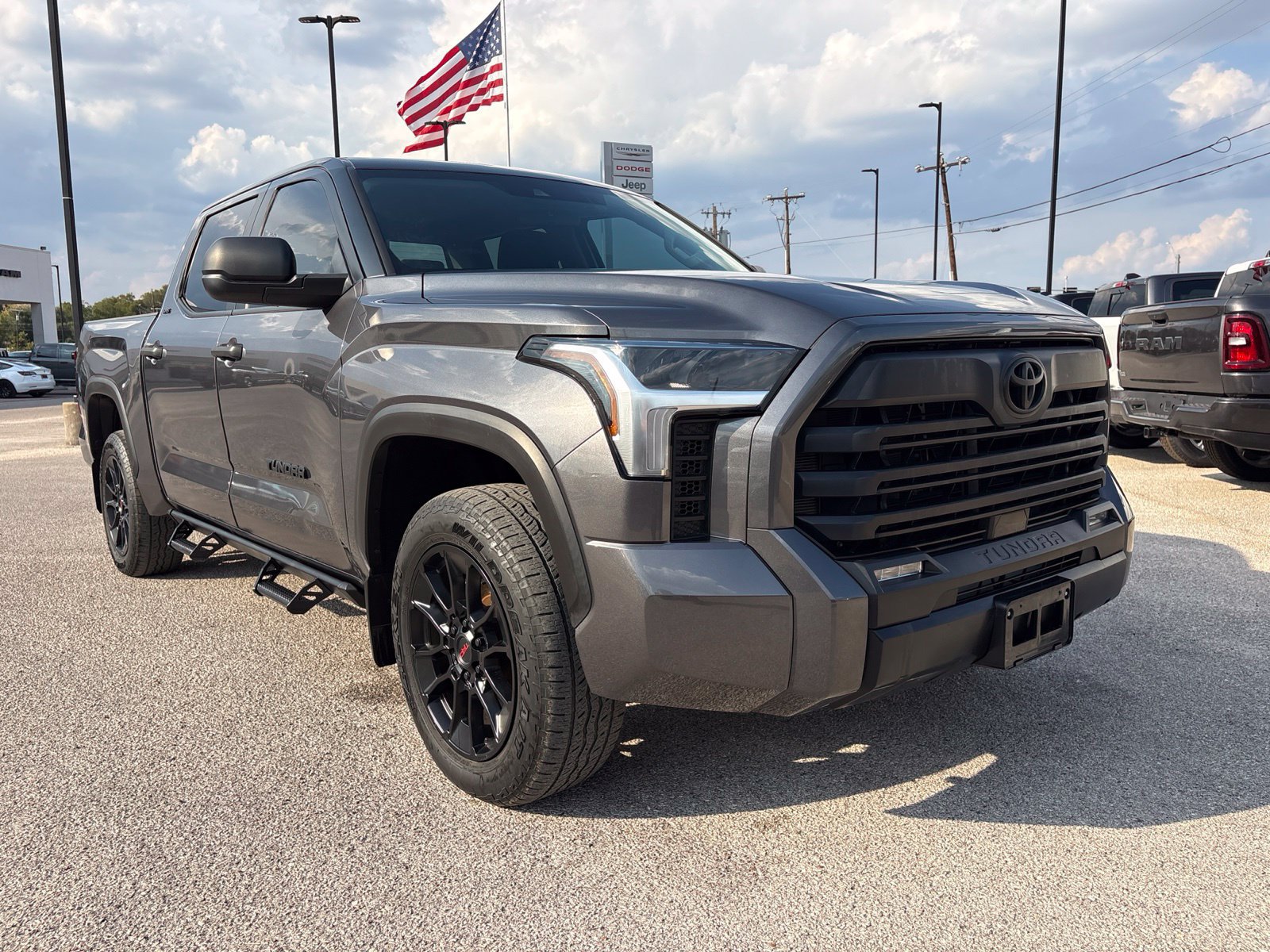 Used 2024 Toyota Tundra SR5 AWD/4WD image 8