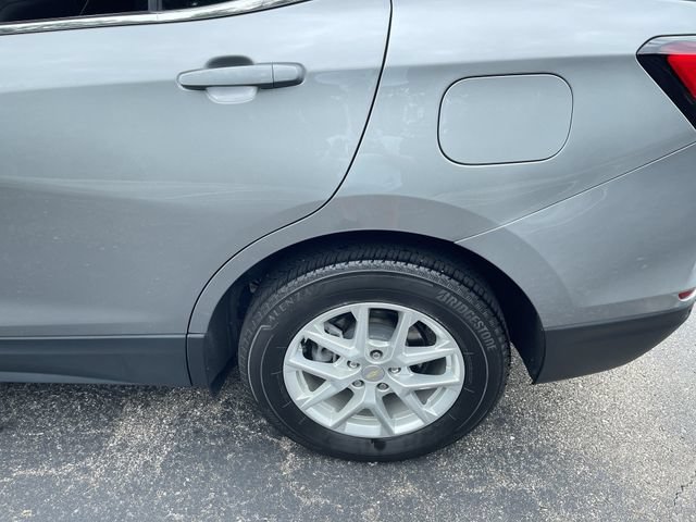 Used 2023 Chevrolet Equinox LT AWD/4WD image 32