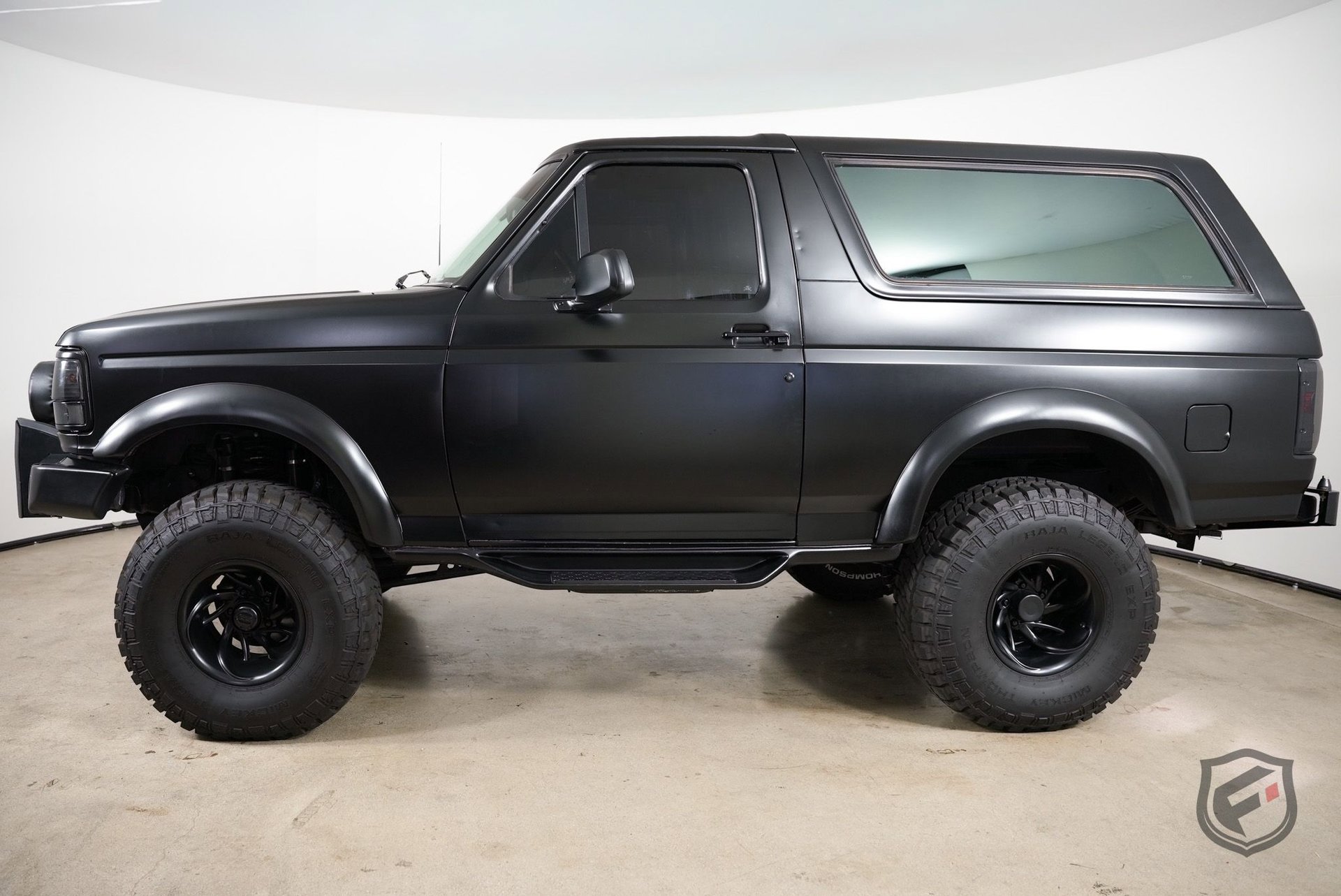 Used 1996 Ford Bronco Eddie Bauer image 6