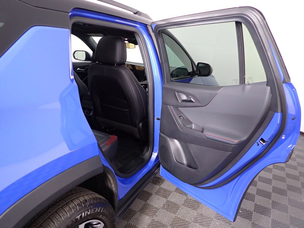 Used 2026 Chevrolet Equinox RS w/ Convenience Package III image 34