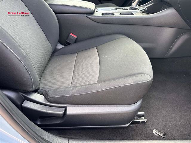 Used 2024 Nissan Sentra SV FWD image 11