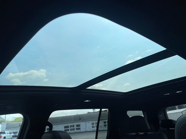 Used 2024 Chevrolet Traverse RS w/ LPO, Floor Liner Package image 34