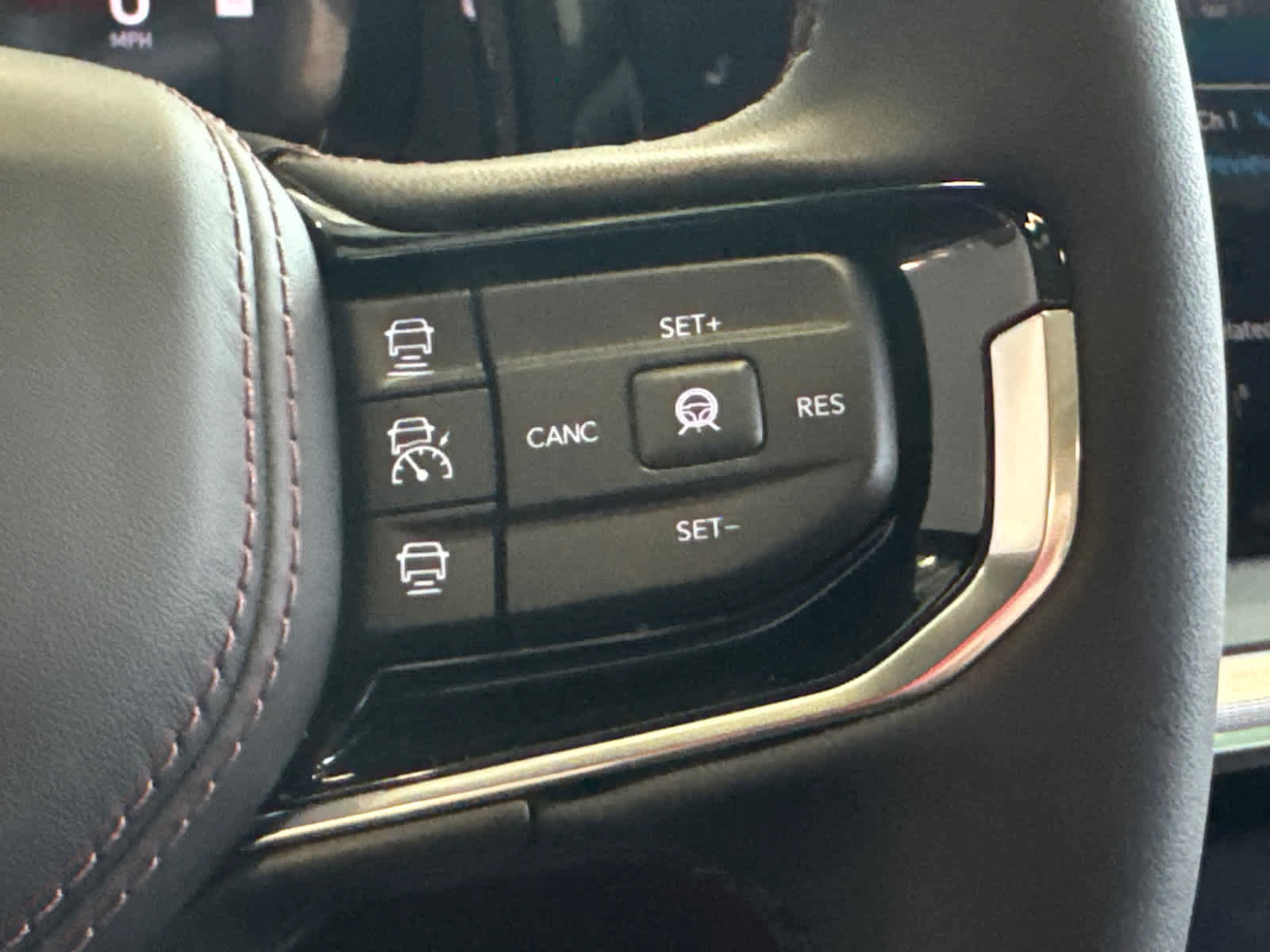 Used 2024 Jeep Wagoneer Launch Edition image 19