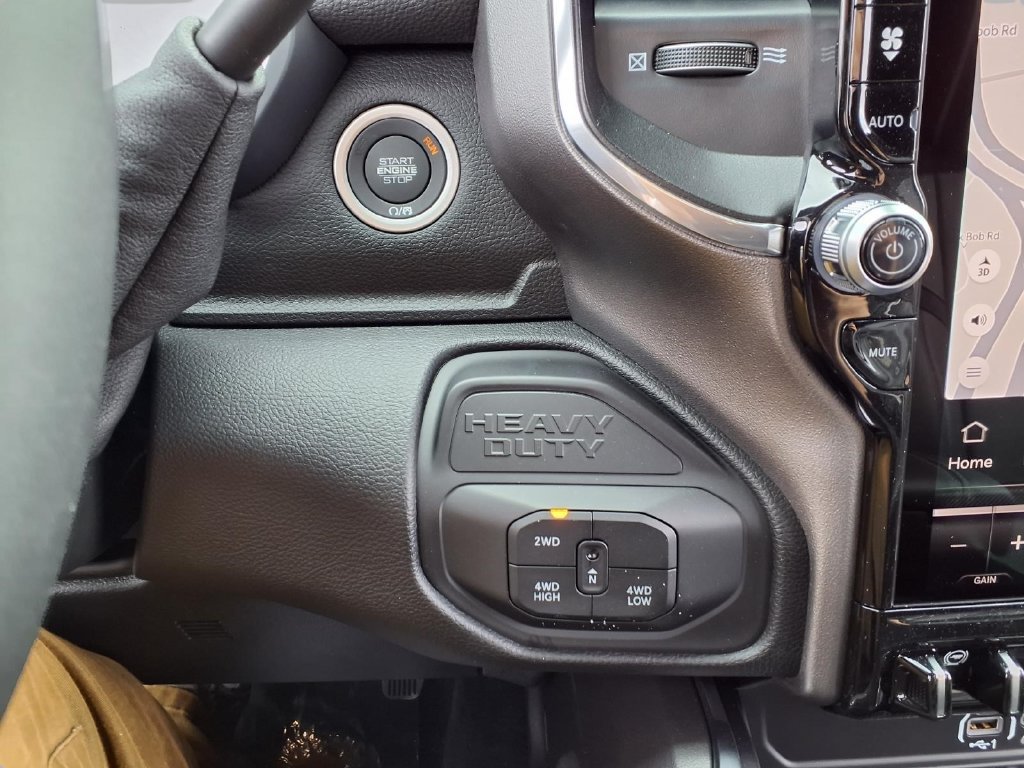 New 2027 RAM 2500 Laramie AWD/4WD image 8