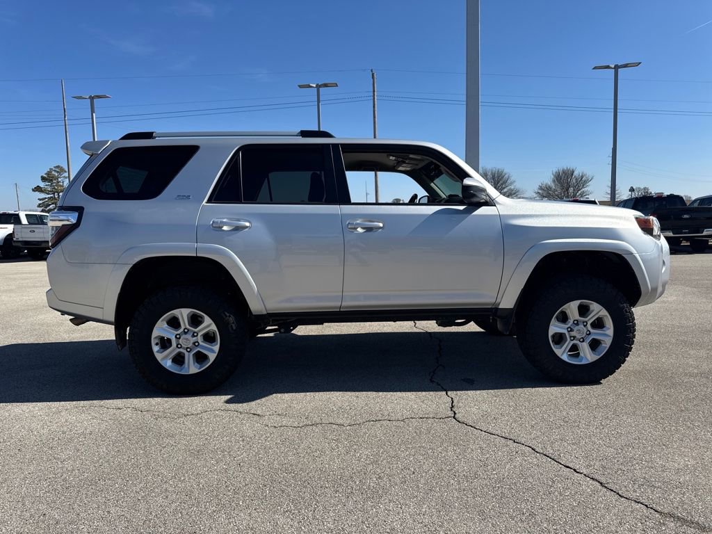 Used 2022 Toyota 4Runner SR5 image 7