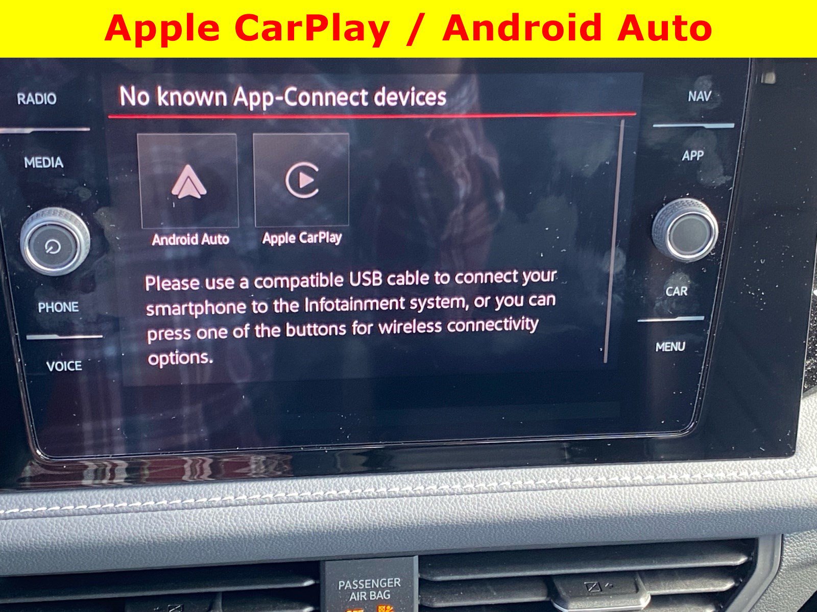 Used 2025 Volkswagen Jetta SEL FWD image 19