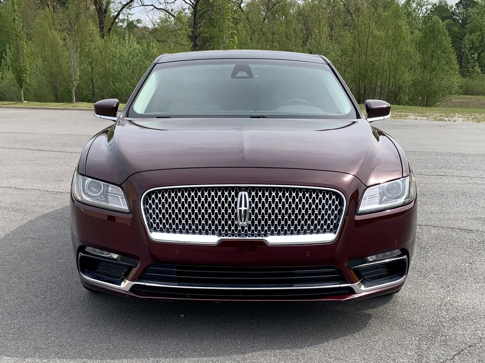 Used 2020 Lincoln Continental w/ Premium Package image 2