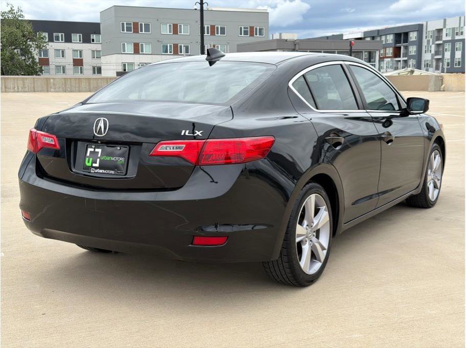 Used 2014 Acura ILX w/ Technology Package FWD image 8