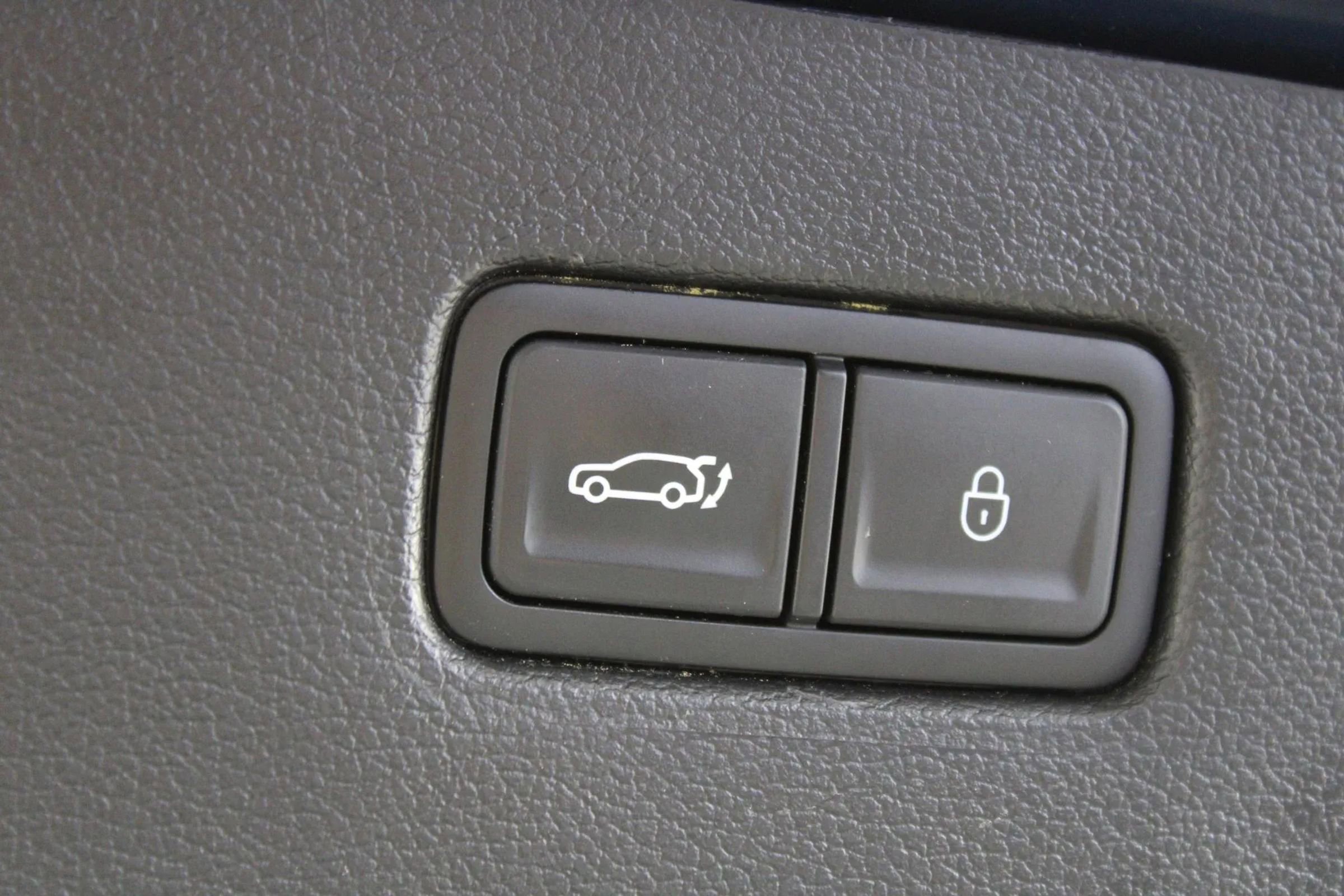 Used 2023 Genesis GV80 3.5T w/ Prestige Package image 28