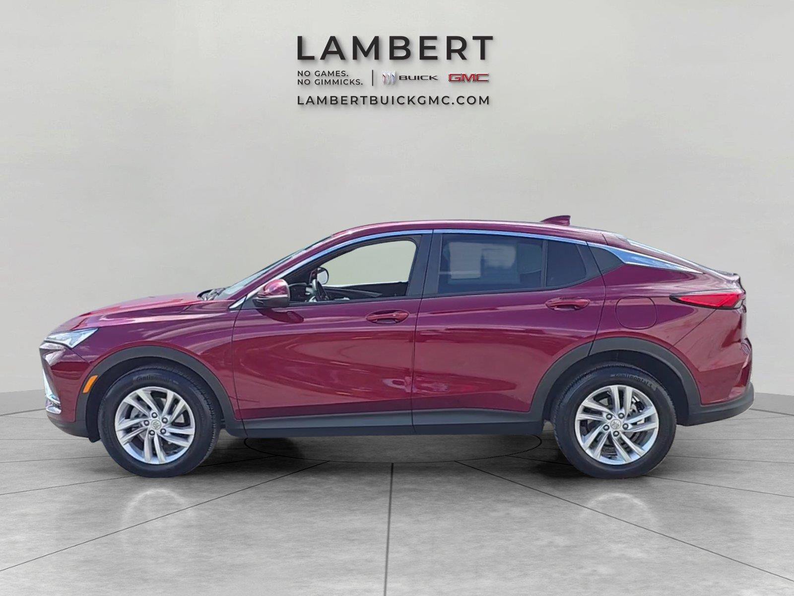Used 2025 Buick Envista Preferred w/ Convenience I Package FWD image 2