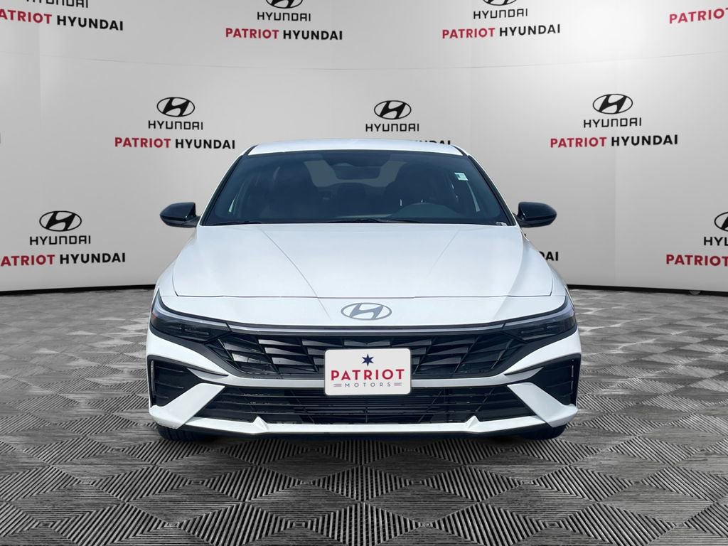 New 2026 Hyundai Elantra Sport image 2