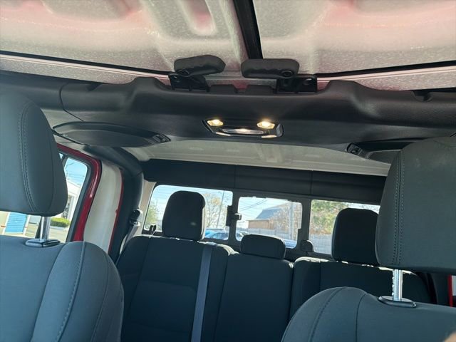 Used 2021 Jeep Gladiator Sport AWD/4WD image 20