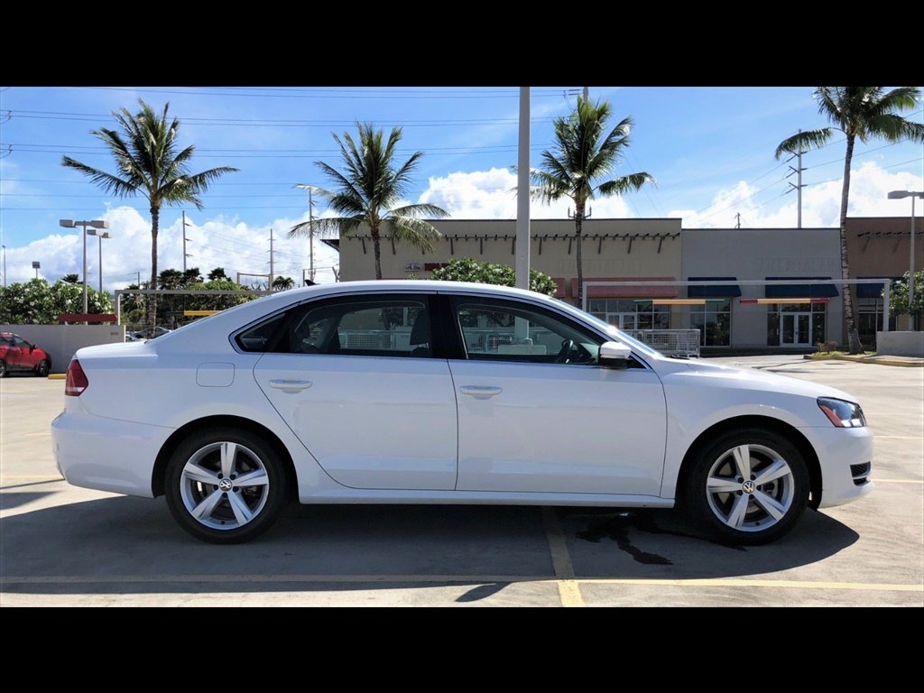 Used 2015 Volkswagen Passat 1.8T SE FWD image 4
