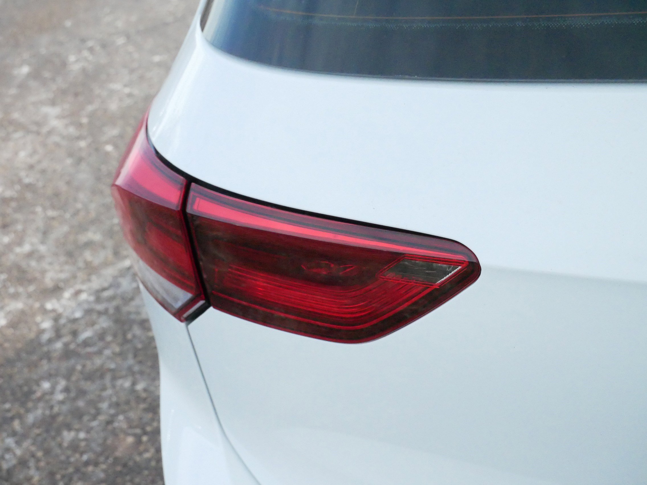 Used 2024 Volkswagen Golf R image 17