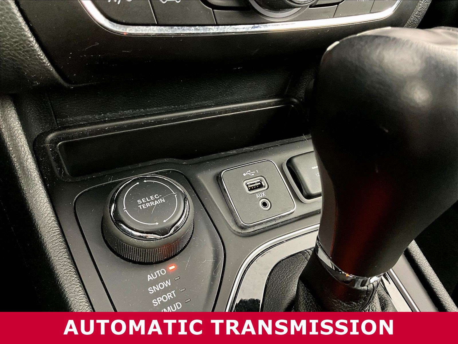 Used 2023 Jeep Cherokee Altitude Lux AWD/4WD image 16
