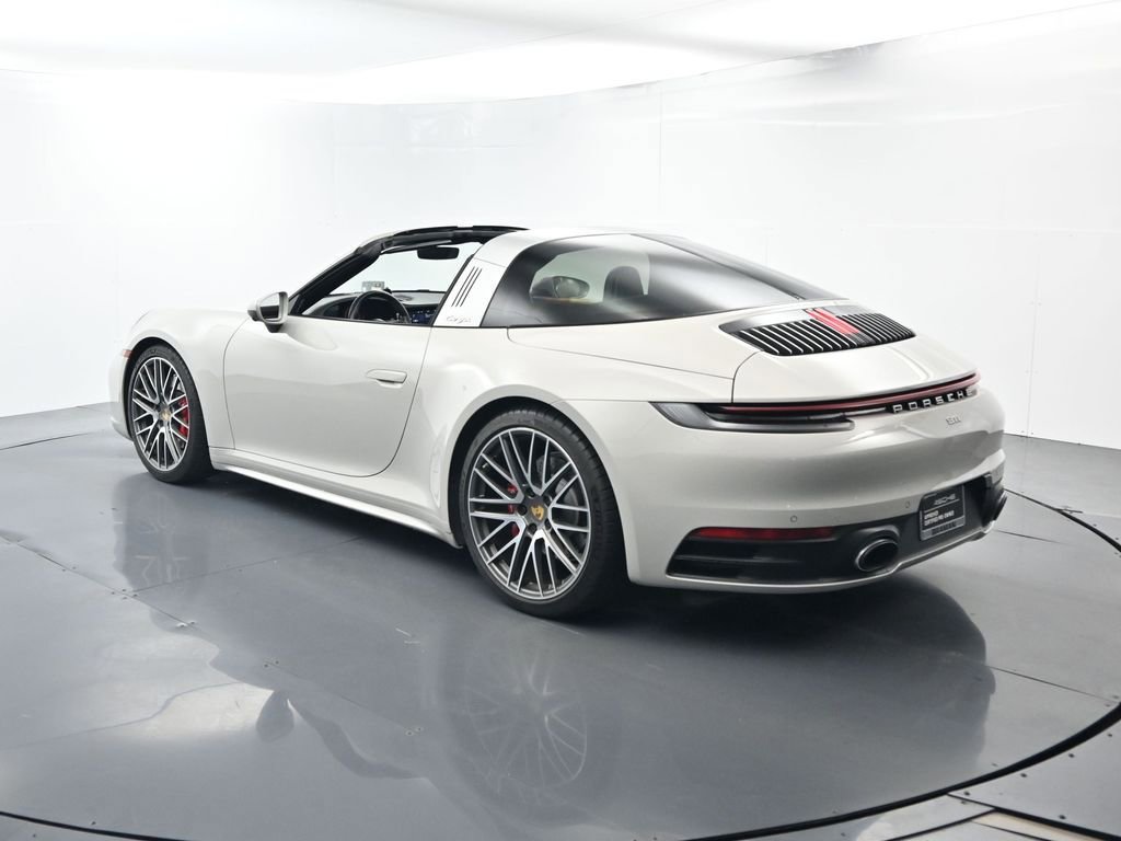 Certified 2021 Porsche 911 Targa 4S image 3