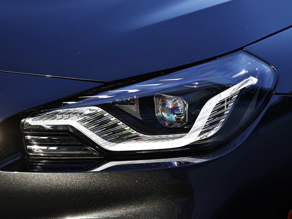 New 2026 BMW M2 w/ Lighting Package RWD image 11