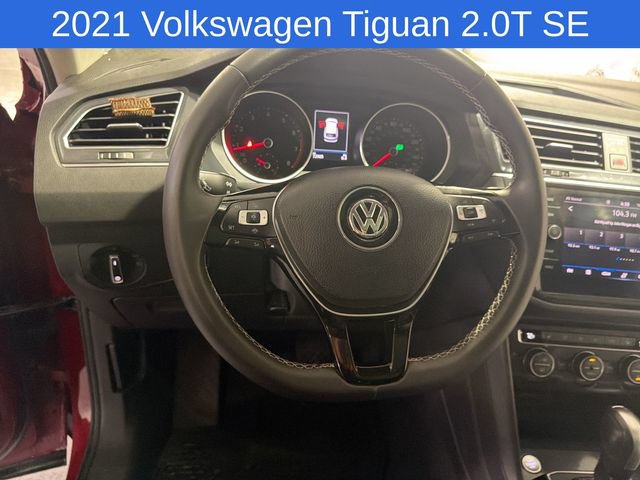 Used 2021 Volkswagen Tiguan SE w/ Panoramic Sunroof Package AWD/4WD image 25