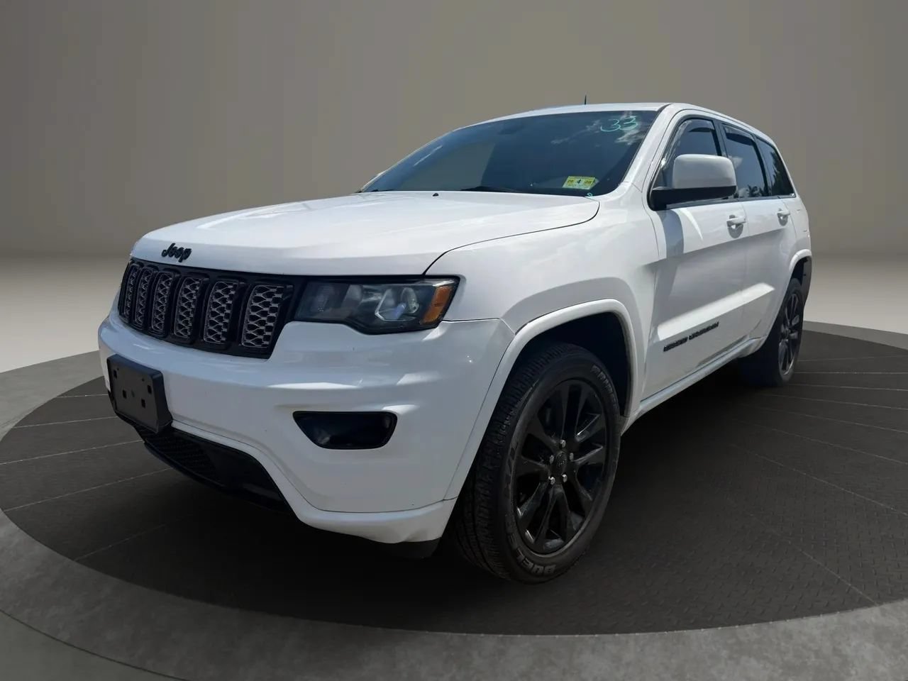 Used 2018 Jeep Grand Cherokee Altitude