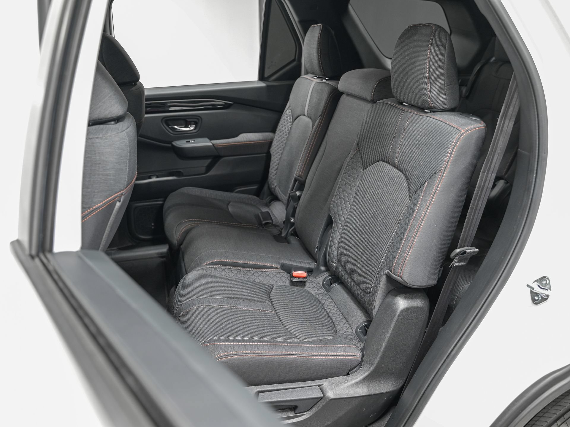 Used 2023 Honda Pilot Sport image 28
