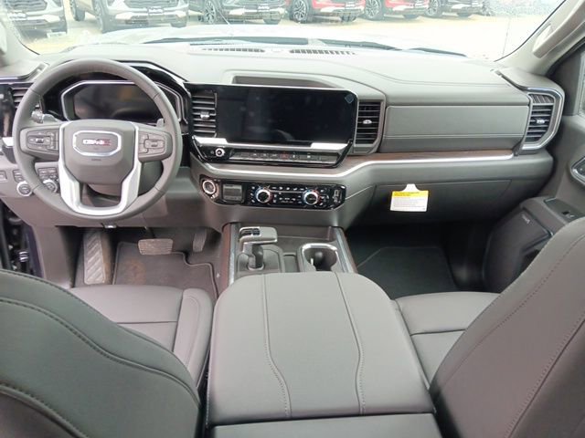 New 2026 GMC Sierra 1500 SLT w/ SLT Premium Package image 8