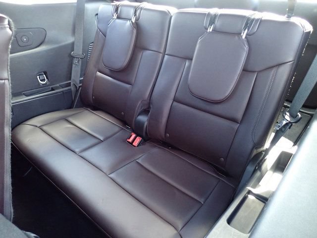 Used 2025 Ford Explorer Platinum AWD/4WD image 20