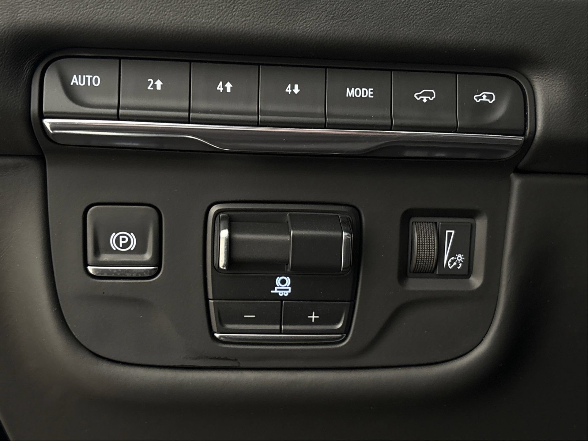 New 2025 Cadillac Escalade ESV Sport Platinum AWD/4WD image 20