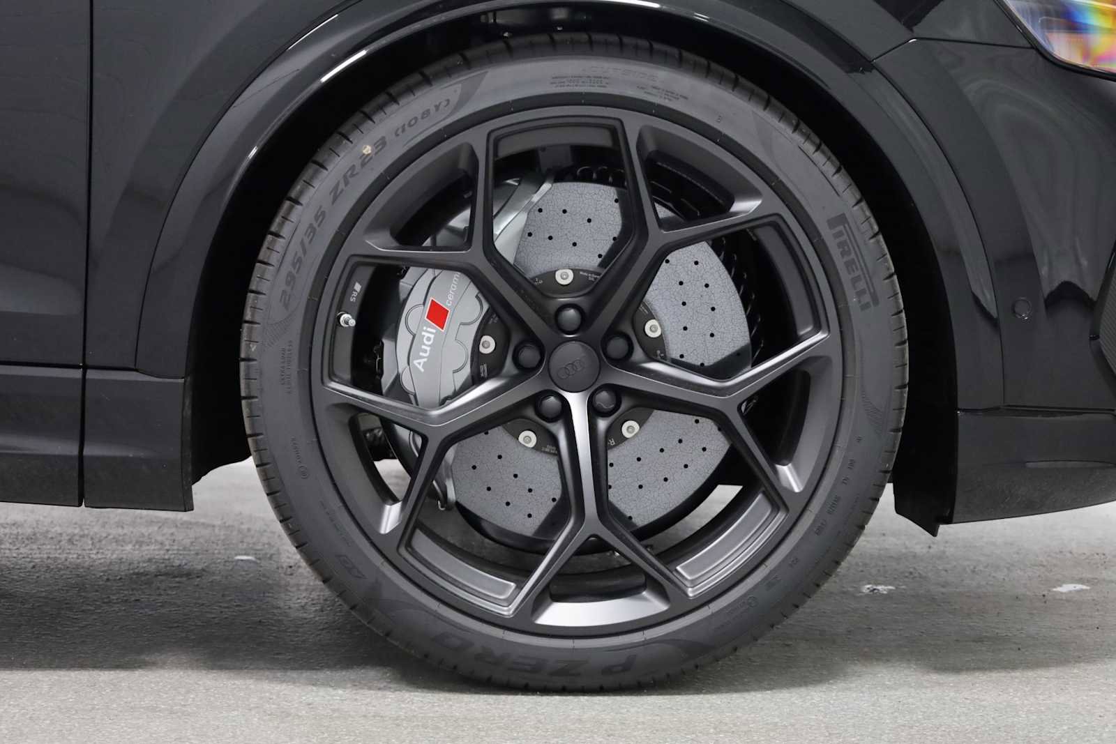 New 2026 Audi RS Q8 performance image 12