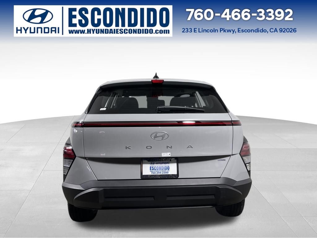 New 2026 Hyundai Kona SE image 4