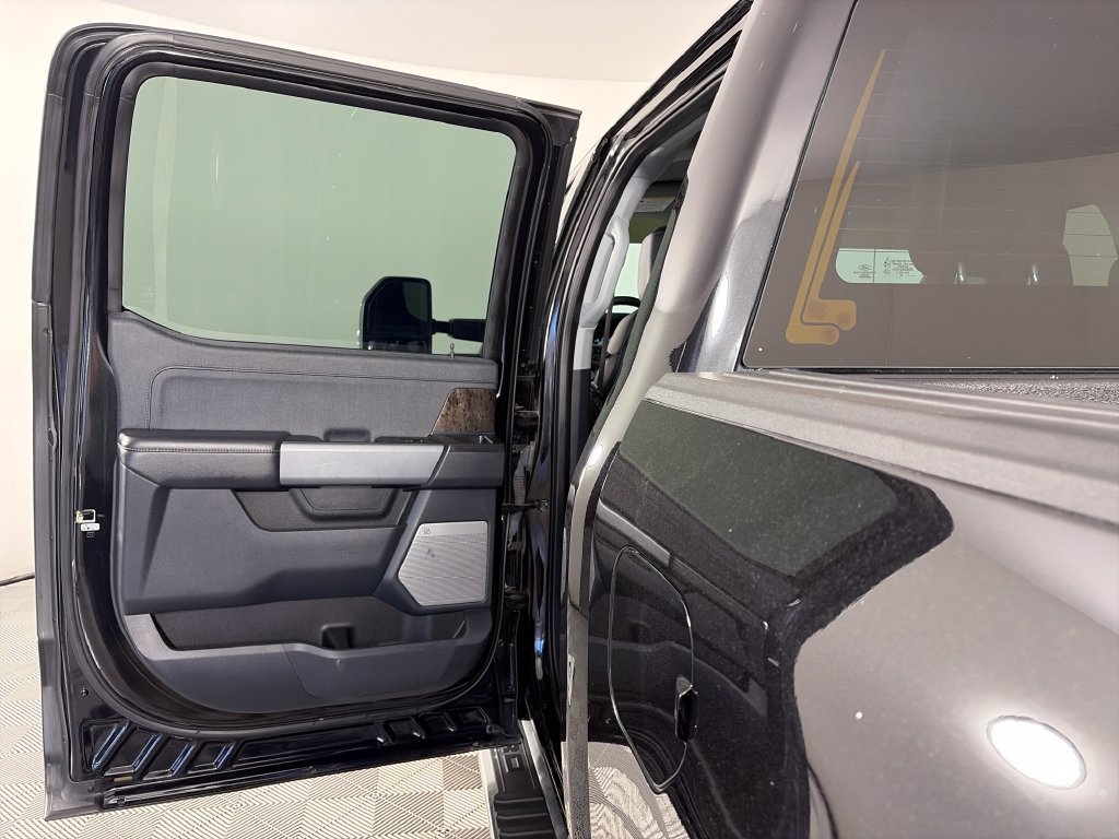 Certified 2022 Ford F150 Lariat AWD/4WD image 12