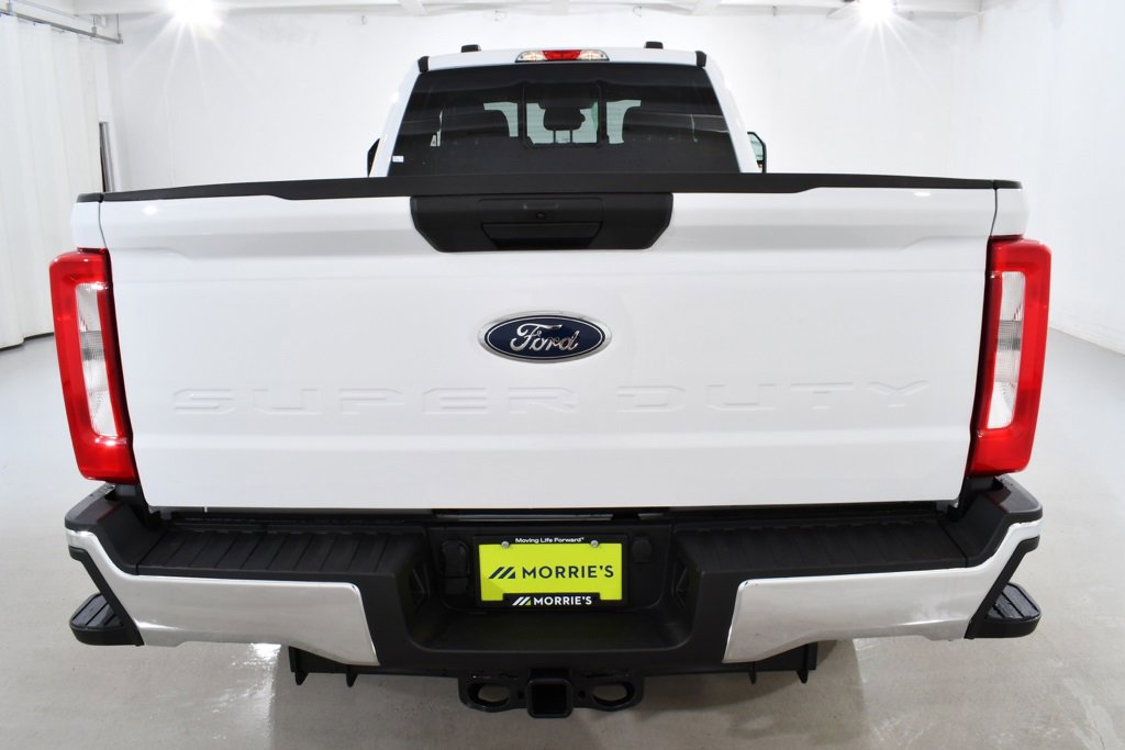 New 2026 Ford F250 XL w/ XL Chrome Package image 13