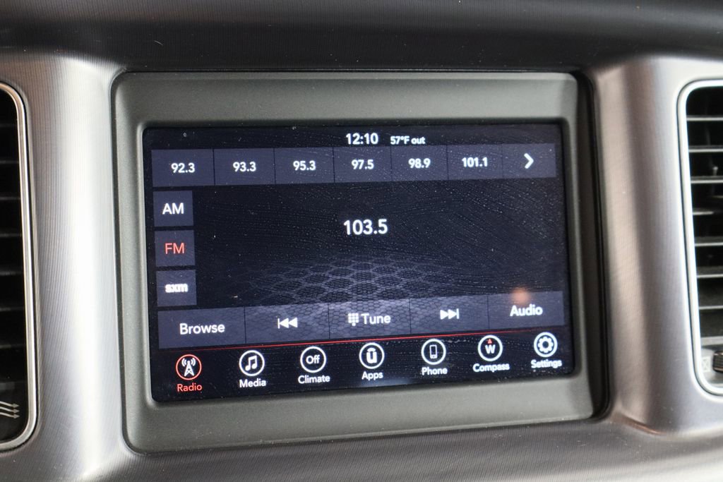 Used 2020 Dodge Charger SXT image 24