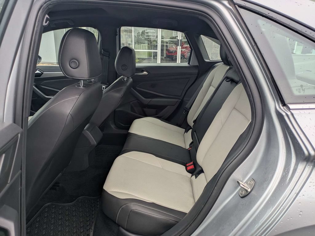 Used 2020 Volkswagen Jetta R-Line FWD image 14
