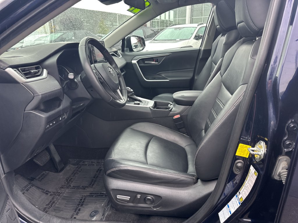 Used 2021 Toyota RAV4 XLE Premium AWD/4WD image 12