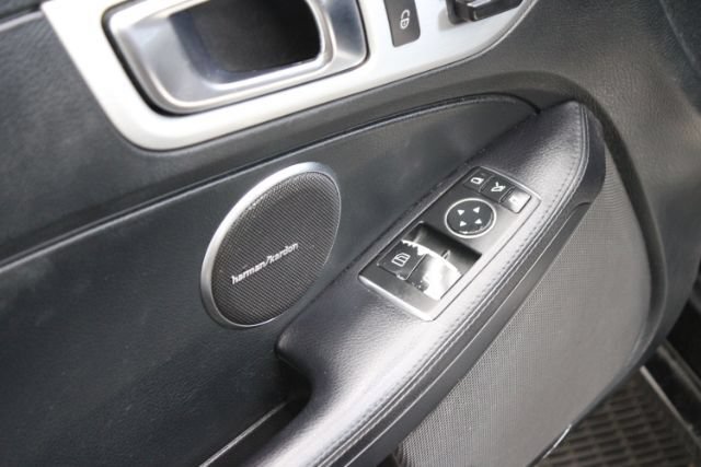 Used 2014 Mercedes-Benz SLK 250 image 11