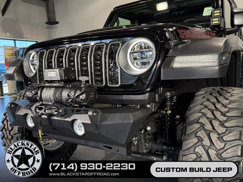 Used 2025 Jeep Wrangler Unlimited Rubicon AWD/4WD image 6