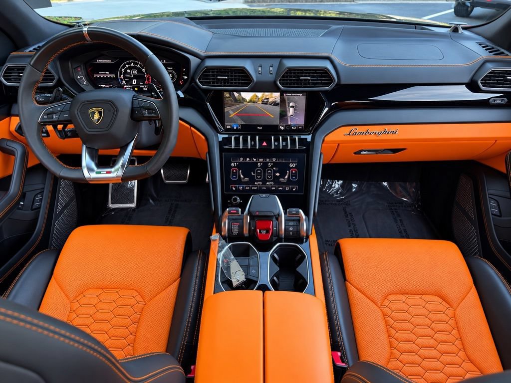 Used 2022 Lamborghini Urus AWD/4WD image 41