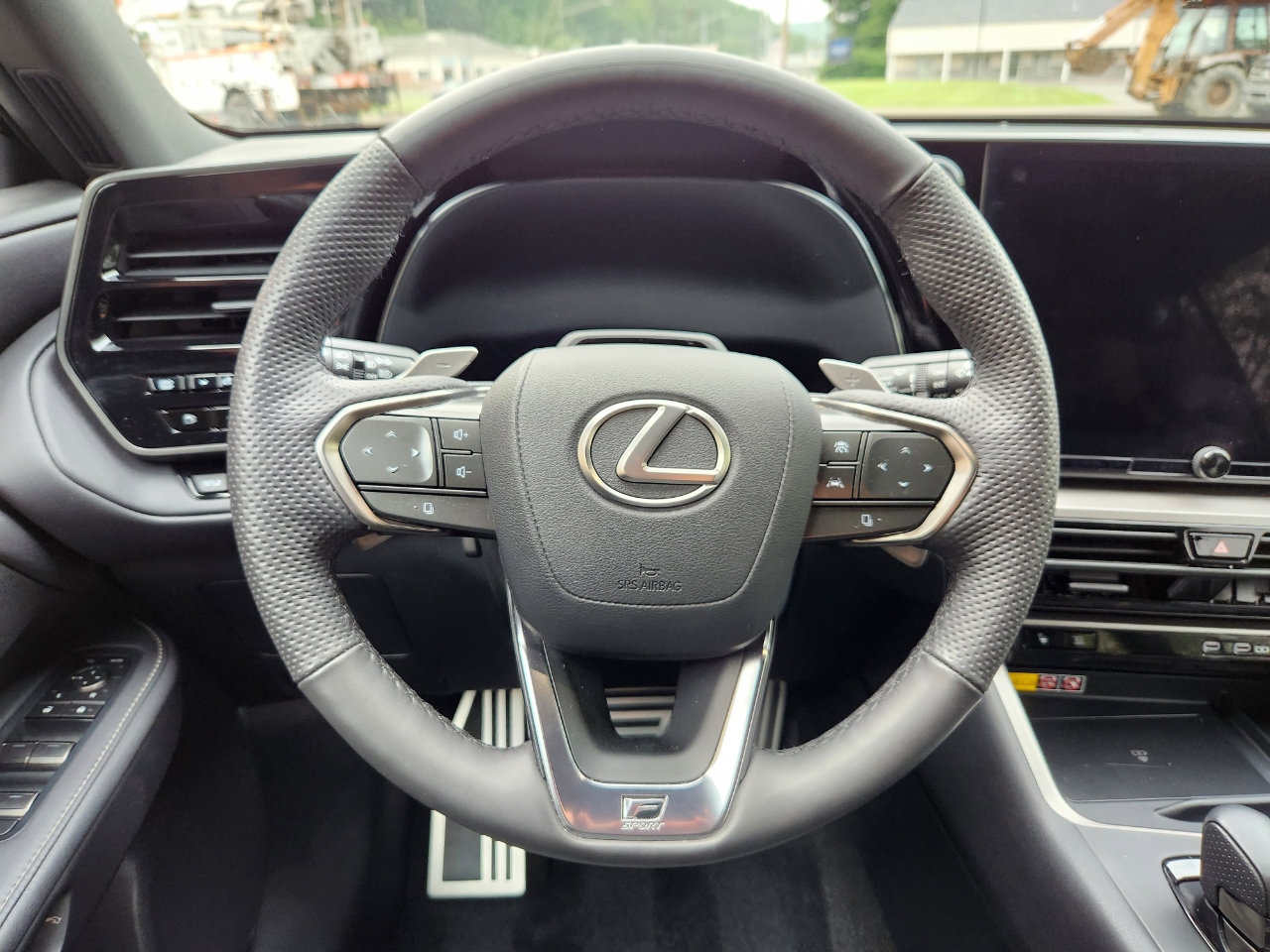 Used 2024 Lexus TX 500h AWD image 19