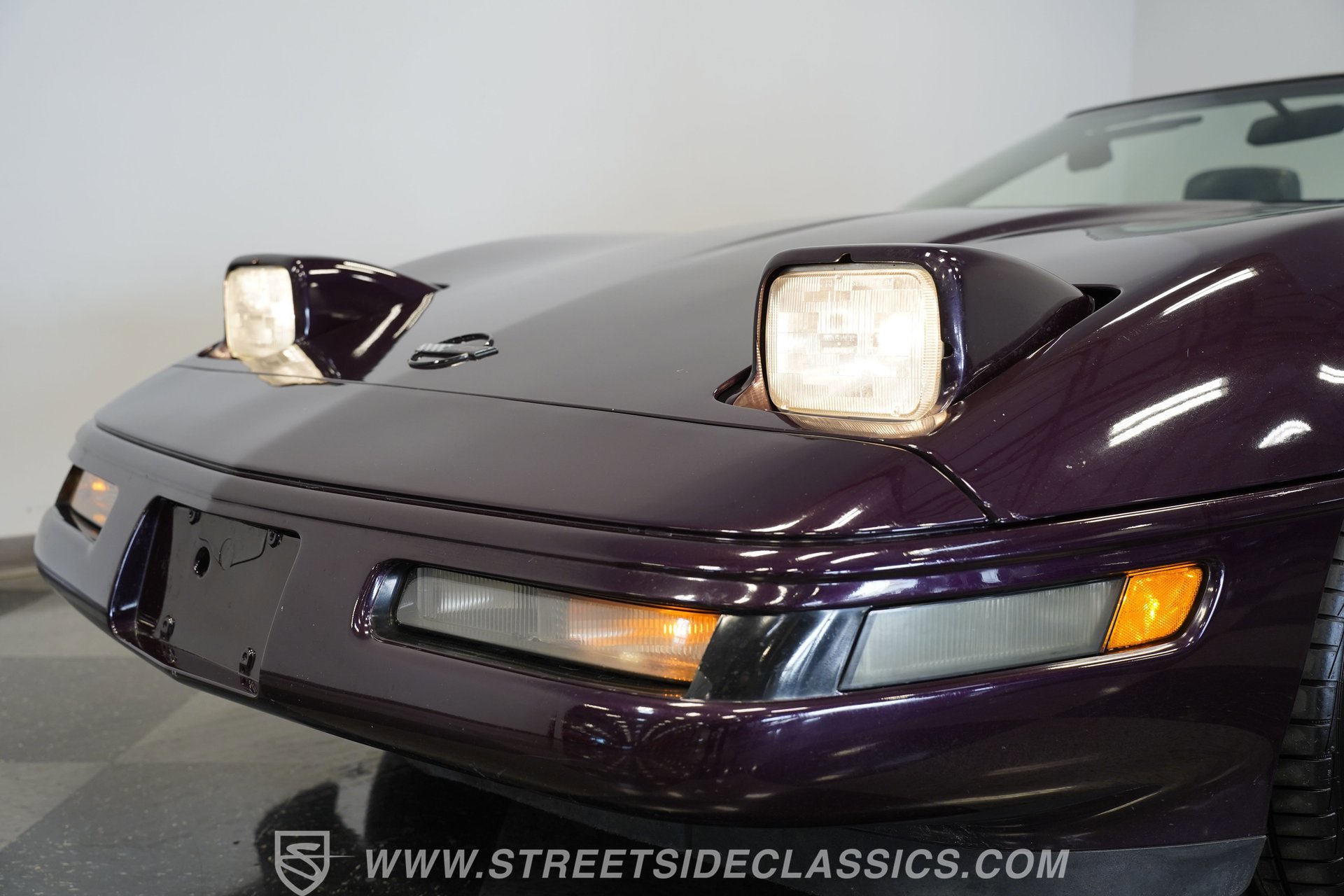 Used 1993 Chevrolet Corvette Convertible image 28