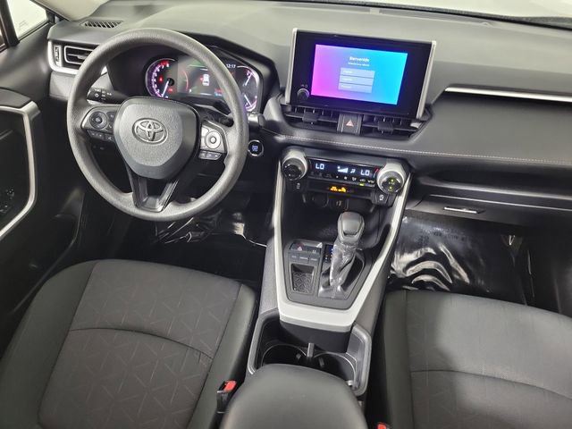 Used 2025 Toyota RAV4 XLE FWD image 15