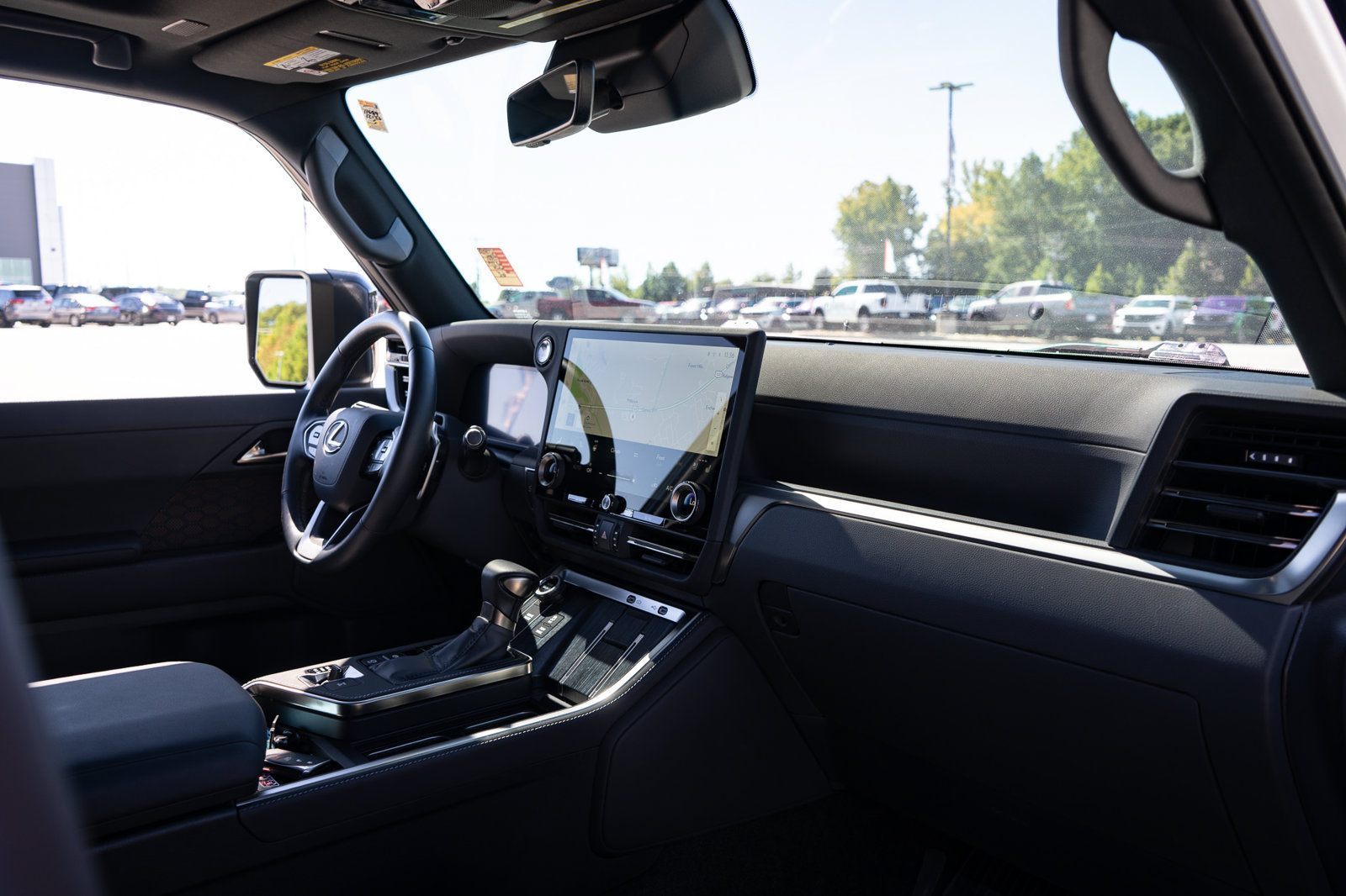 Used 2025 Lexus GX 550 AWD/4WD image 36