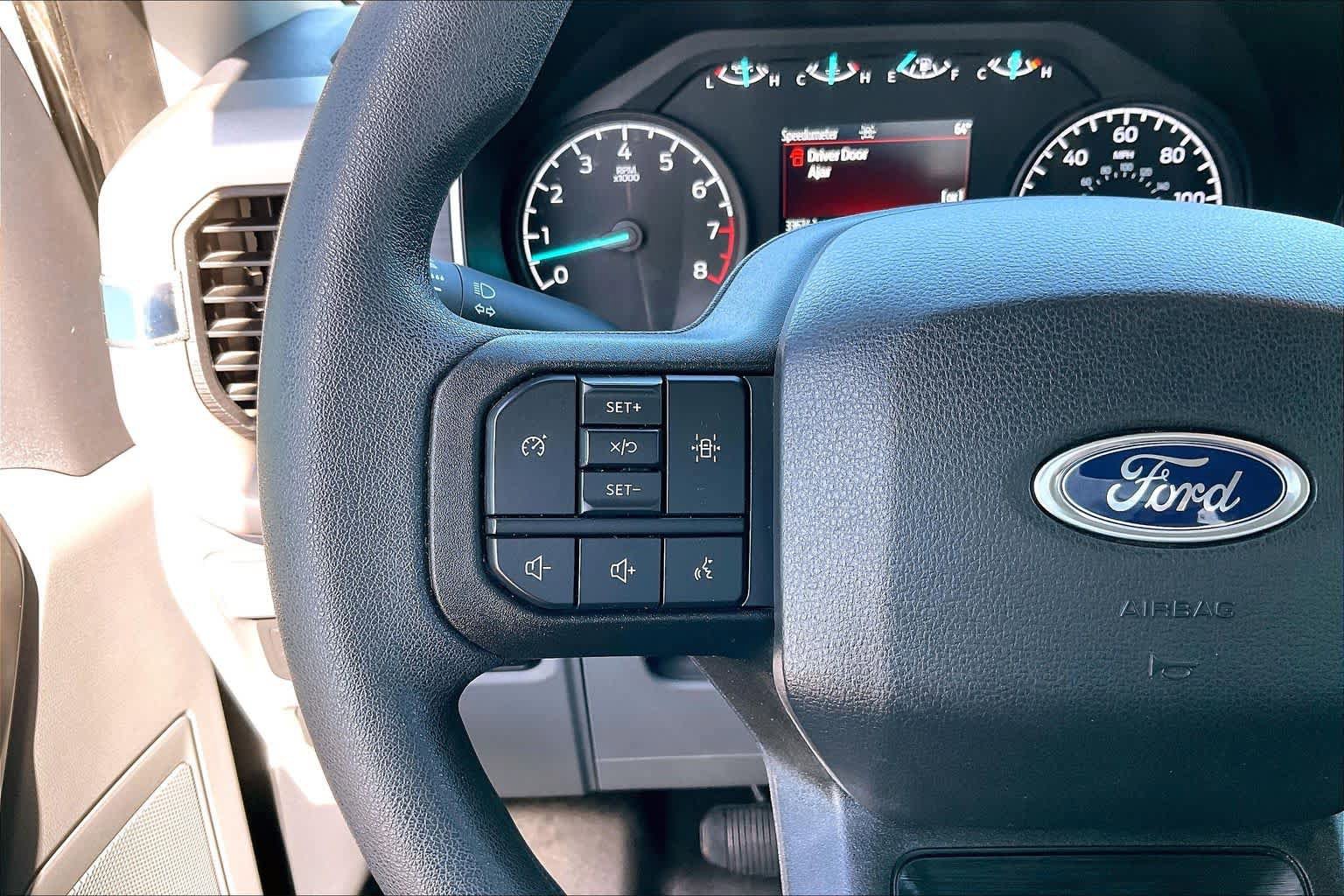 Used 2022 Ford F150 XL w/ Equipment Group 101A High AWD/4WD image 39