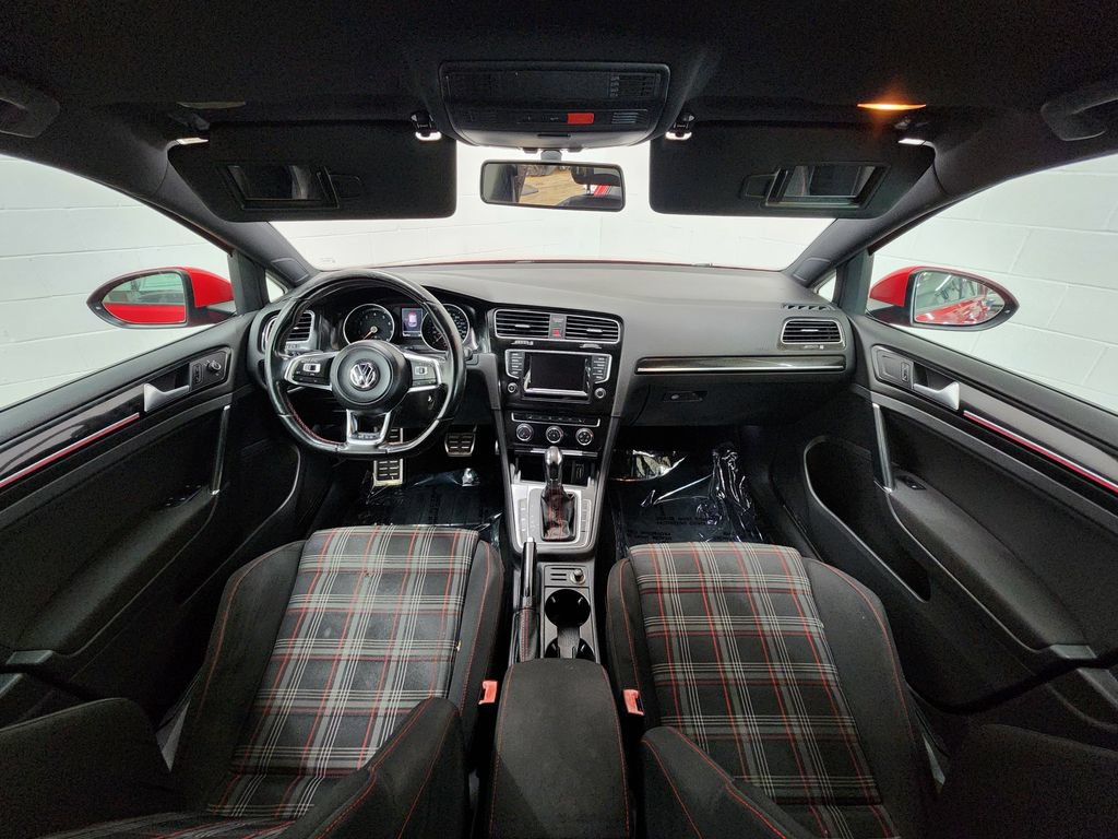 Used 2015 Volkswagen GTI S FWD image 23