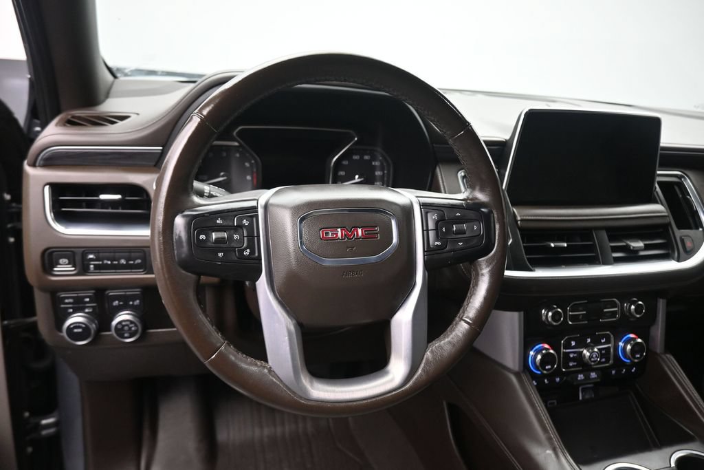 Used 2021 GMC Yukon XL SLT w/ SLT Premium Package AWD/4WD image 15